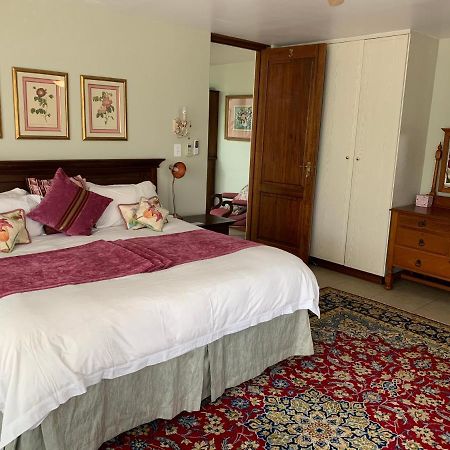 Mountain Rose Guesthouse Луис-Тричард Экстерьер фото