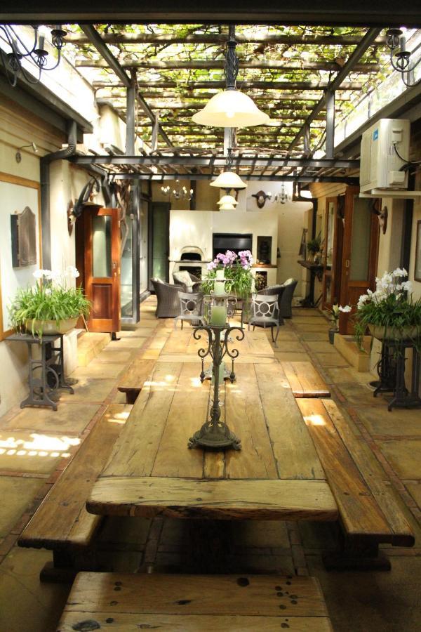 Mountain Rose Guesthouse Луис-Тричард Экстерьер фото