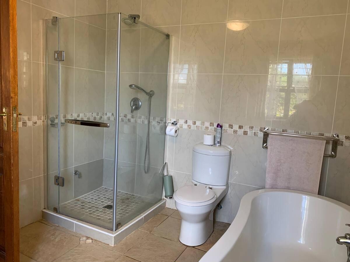 Mountain Rose Guesthouse Луис-Тричард Экстерьер фото